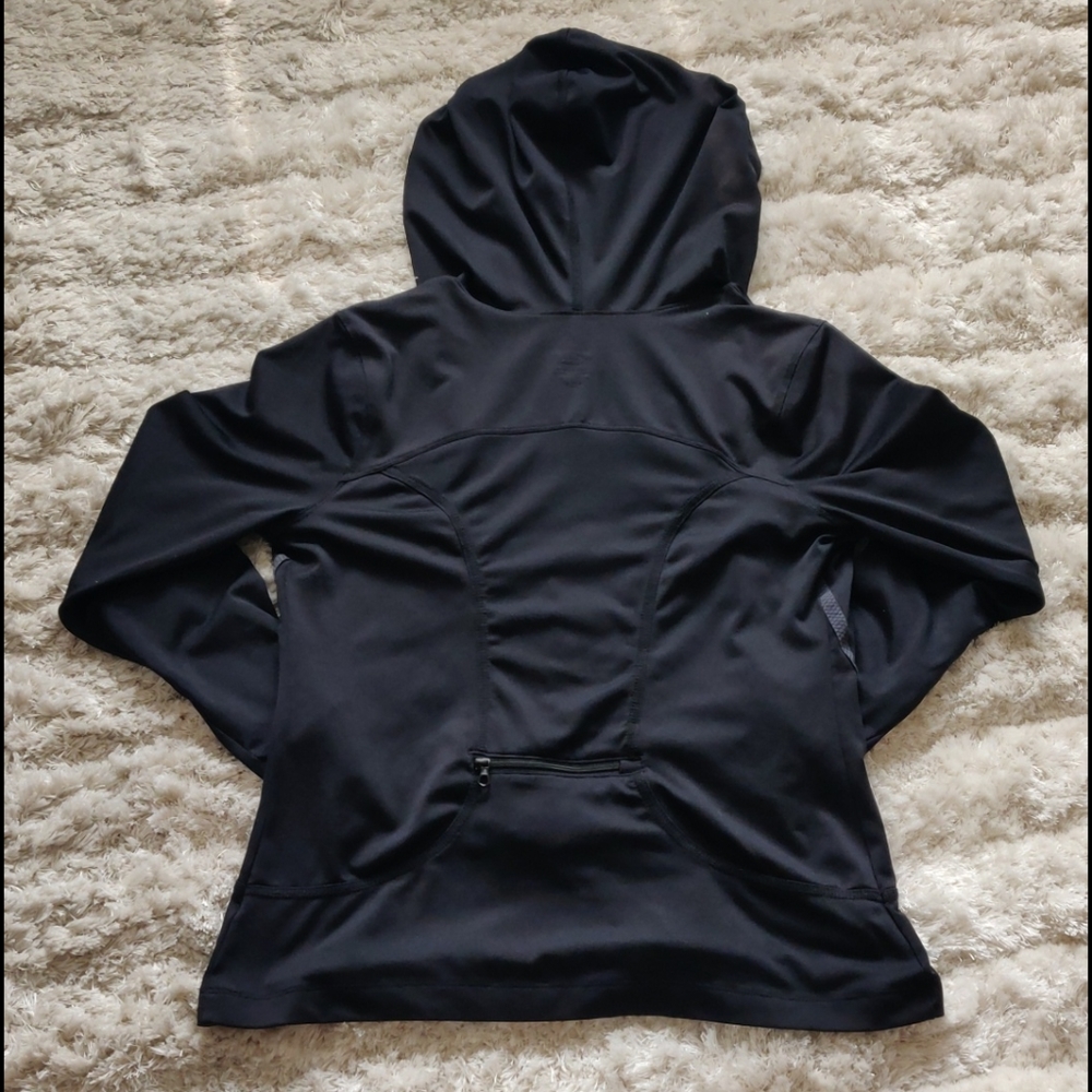 EUC Active hoodie - Picture 4 of 5